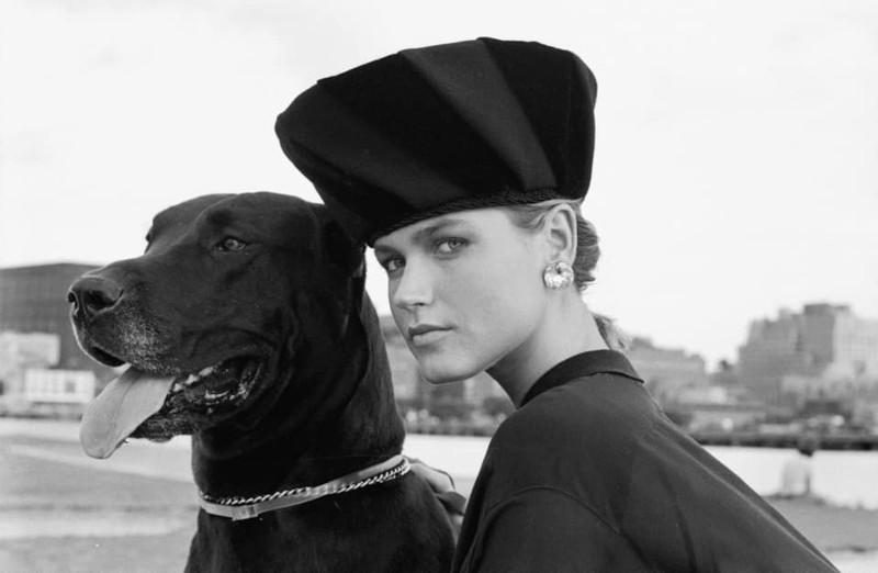 Xuxa Meneghel: De Rainha dos Baixinhos a Defensora dos Animais Xuxa Meneghel: De Rainha dos Baixinhos a Defensora dos Animais